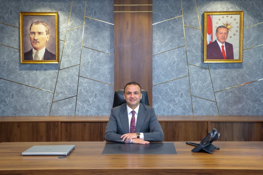 BAŞKAN KİBAR: “MEVLİD KANDİLİ GÖNÜLLERİMİZİ TAZELEME VESİLESİDİR”