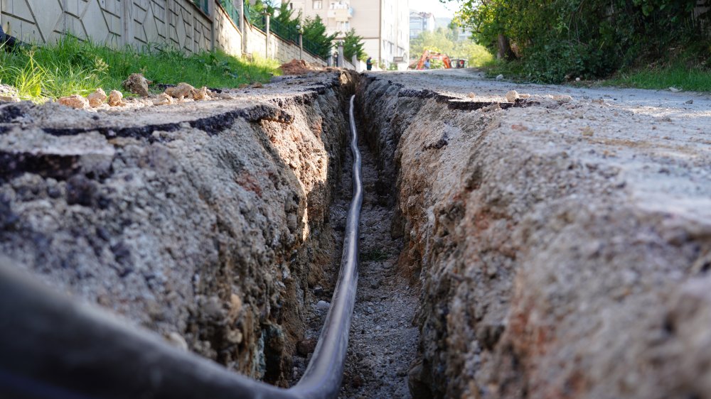 DOLUNAY MAHALLESİNE SİL BAŞTAN ALT YAPI