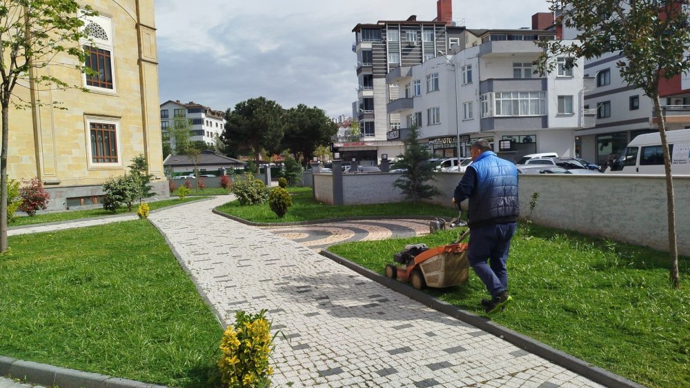 FATSA BELEDİYESİ’NDEN YAZA HAZIRLIK ÇALIŞMALARI