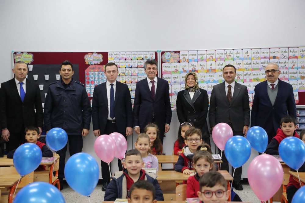 FATSA’DA 27 BİN 34 ÖĞRENCİ KARNE SEVİNCİ YAŞADI