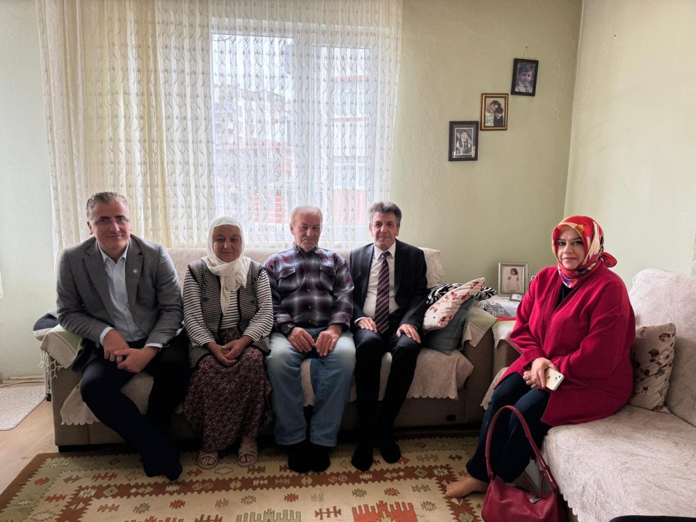 FATSA’DA DÜNYA YAŞLILAR GÜNÜ’NDE ANLAMLI ZİYARET