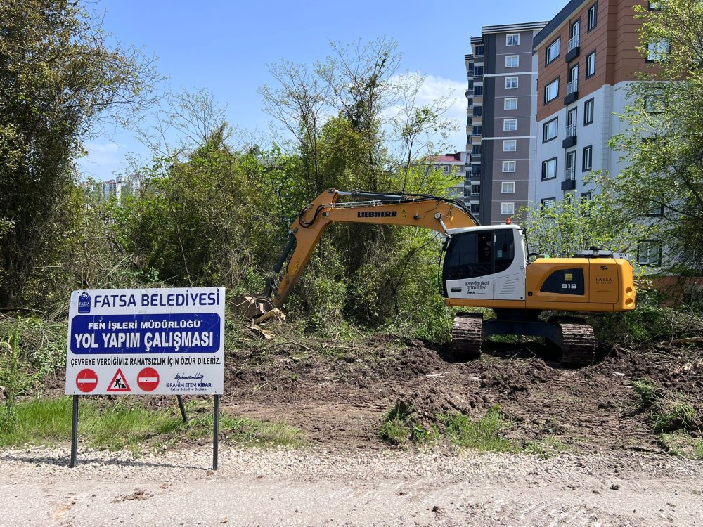 FATSA'DA ULAŞIM VE YOL GÜVENLİĞİ İÇİN YOĞUN MESAİ