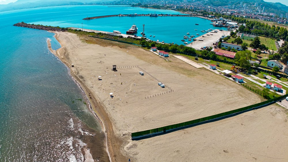 “FATSA KADINLAR PLAJI” 2025 SEZONUNA MERHABA DEDİ