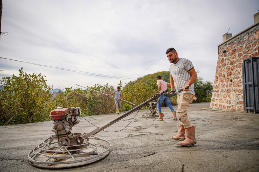 FATSA’NIN KIRSAL YOLLARINDA KALICI HİZMETLER