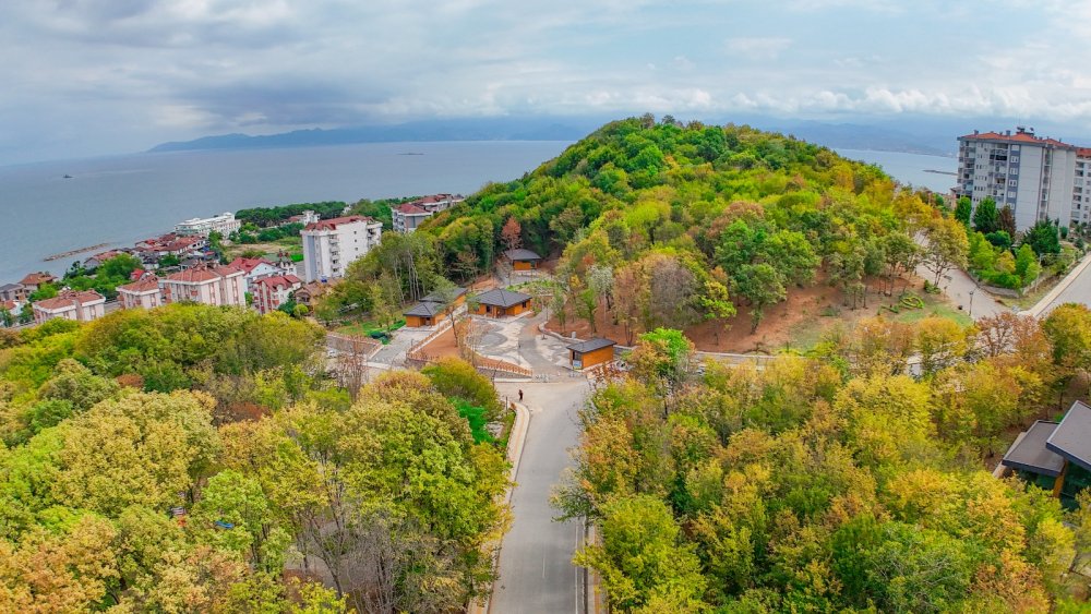 FATSA’NIN YENİ CAZİBE MERKEZİ ÇERKEZLER TEPESİ GÖZ KAMAŞTIRIYOR