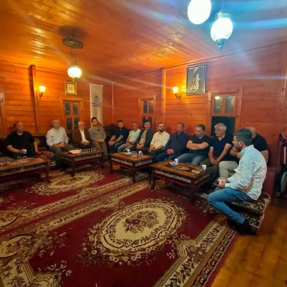 FELSEFE VE EDEBİYAT SOHBETLERİ’NİN İKİNCİSİ GERÇEKLEŞTİRİLDİ