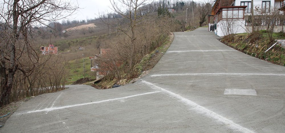 Kırsal Mahallelerde Beton Yol Sevinci