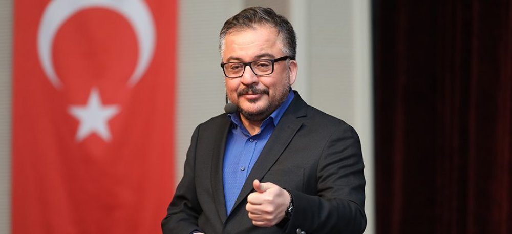 “Mehmet Akif’in Hayatı Gençlere Önemli Mesajlar Vermektedir“