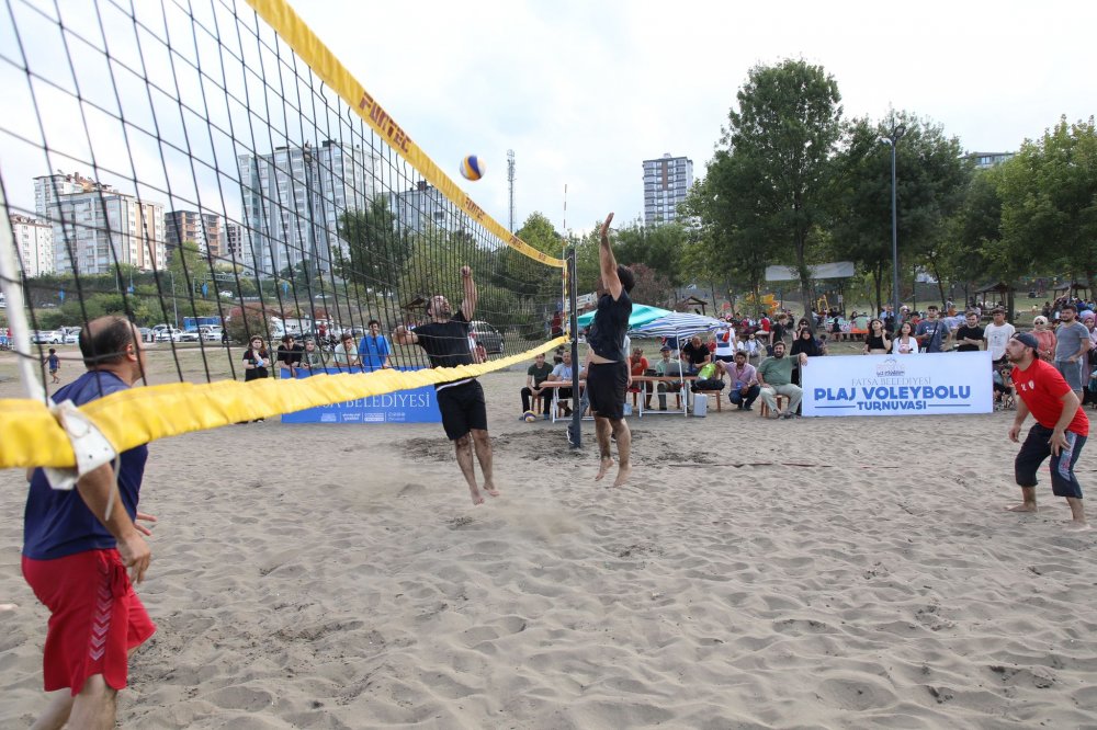 Sokak Basketbolu ve Plaj Voleybolu Başladı