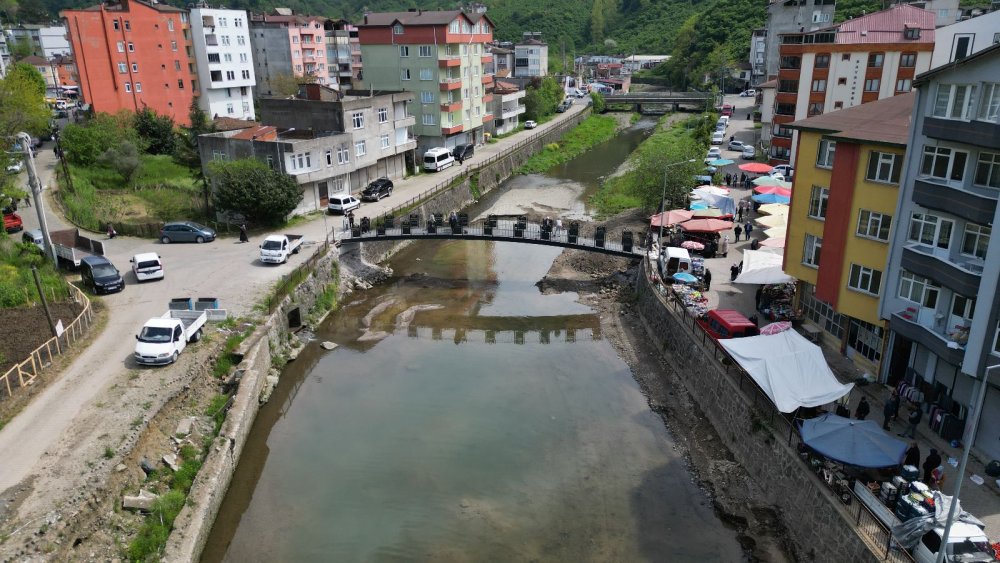 YALIKÖY MAHALLESİNDE HİZMET ATAĞI